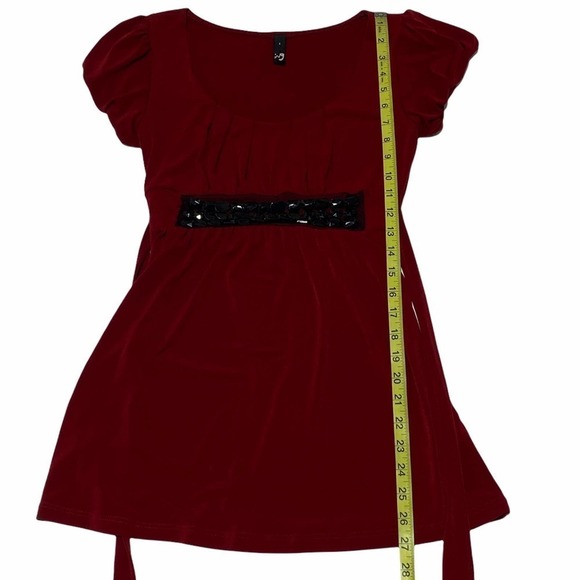 ING Red Embellished Short Sleeve Tie Back Tunic - Picture 6 of 12